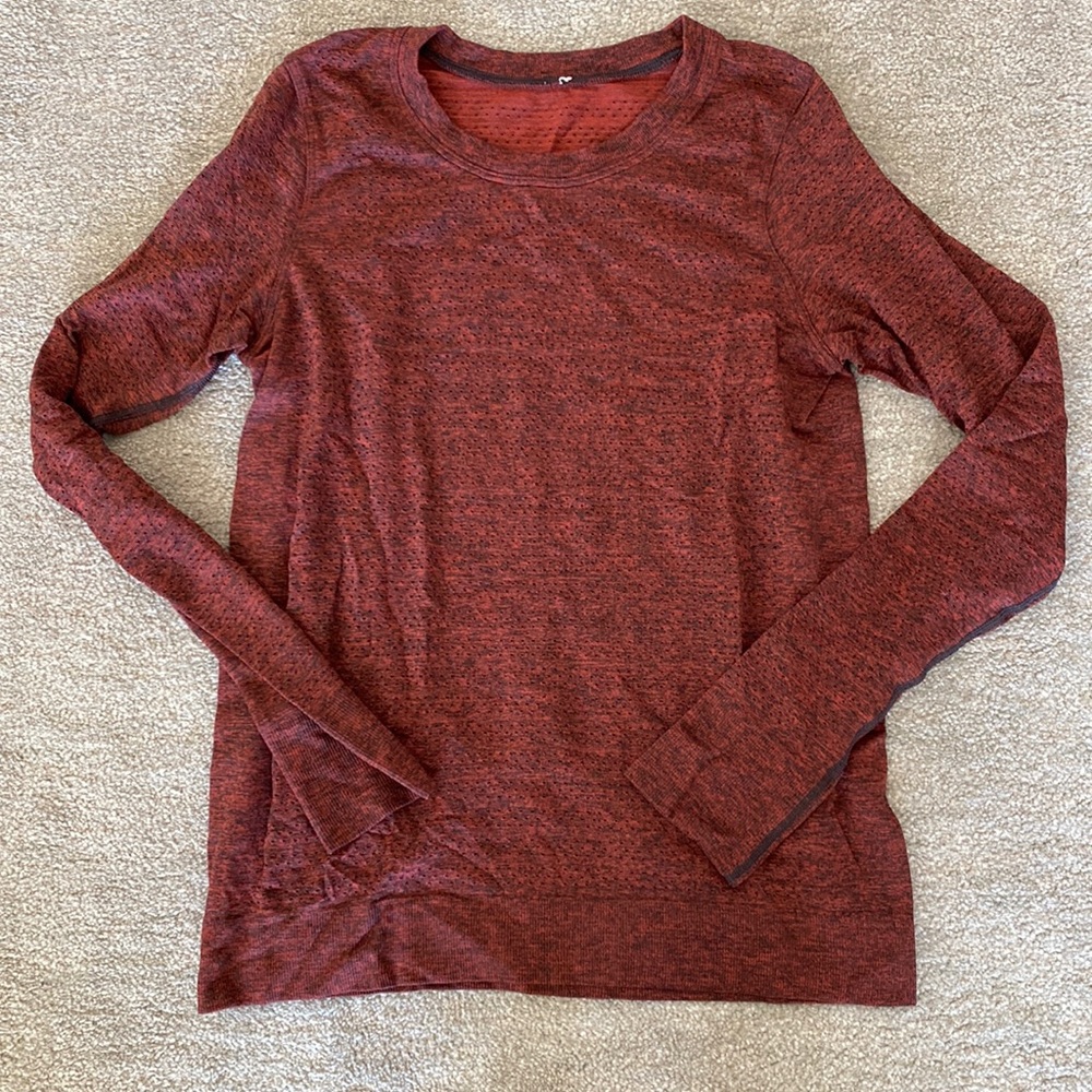 Lululemon swiftly breathe long sleeve size 4
